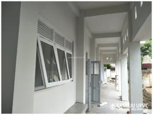 Jendela UPVC
